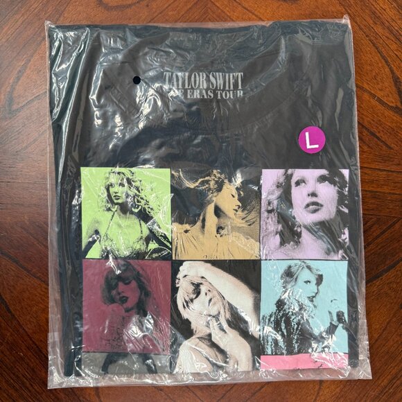 Taylor Swift | THE ERAS TOUR II BLACK T-SHIRT 2023 - 2024 - Picture 4 of 15